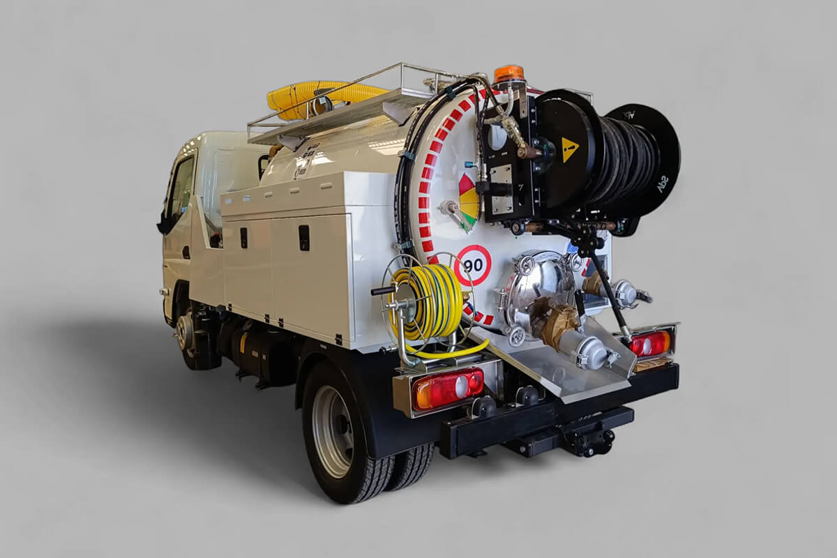 FUSO 6S15 – Modell Combi Basic