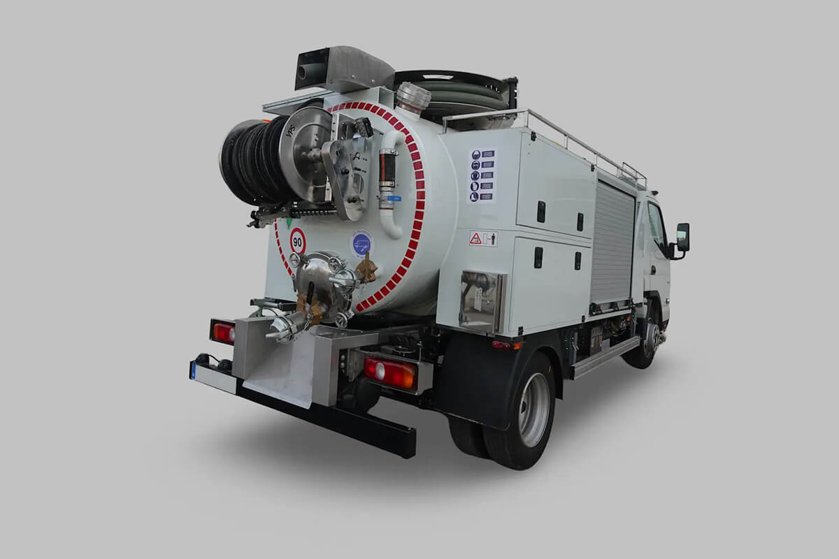 FUSO 7C18 – Modell Advance Plus II