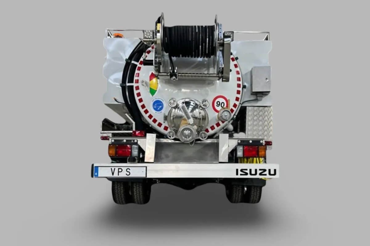 ISUZU P75 – Modell Combi Basic