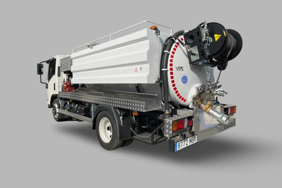 ISUZU P75 – Modell Combi Basic