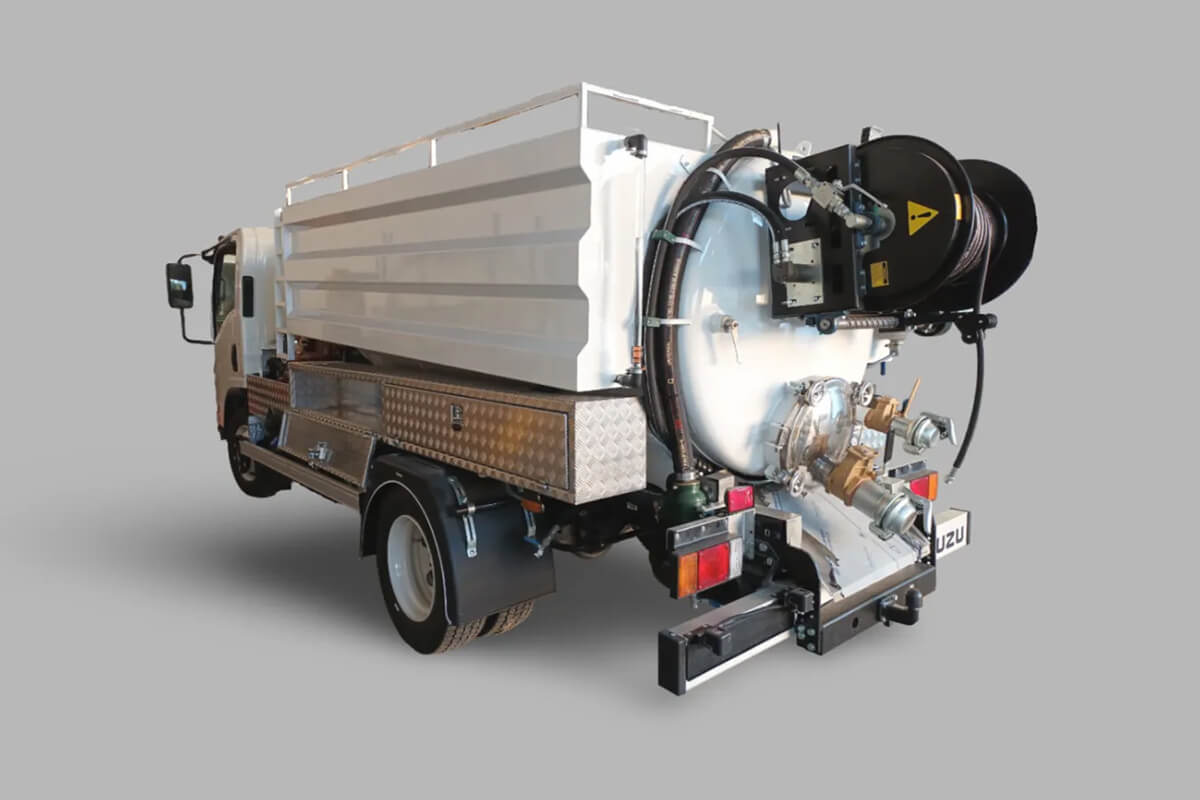 ISUZU P75 – Modell Premium